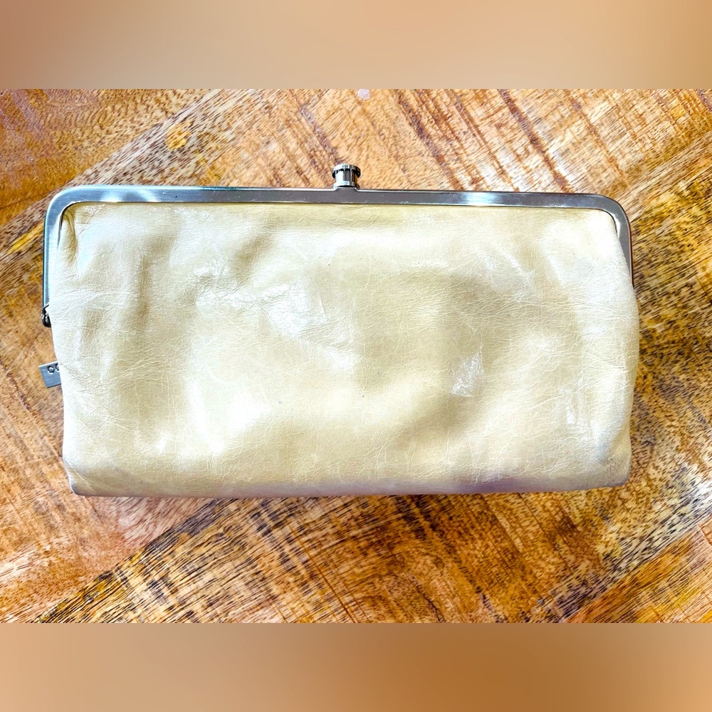 Hobo Cream Clutch Wallet